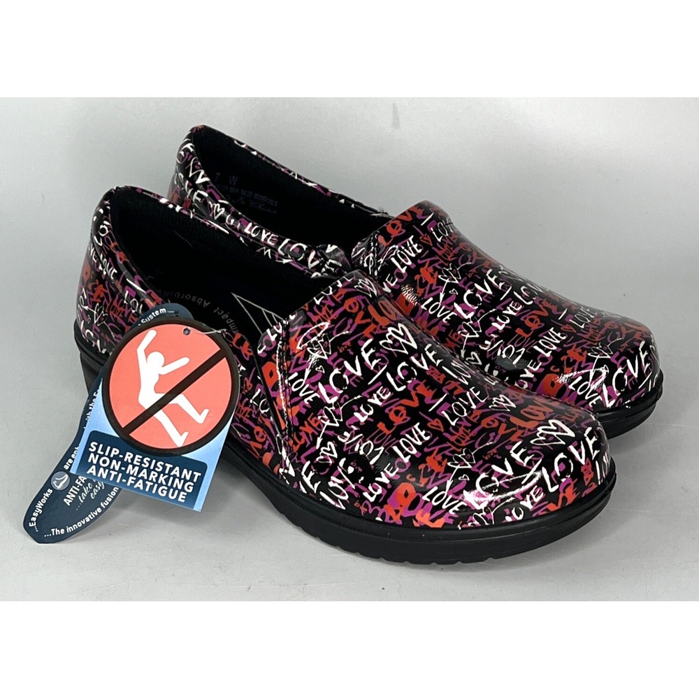 easy works by easy street Tiffany clogs womens size 7W Pink Love Graffiti NWOB